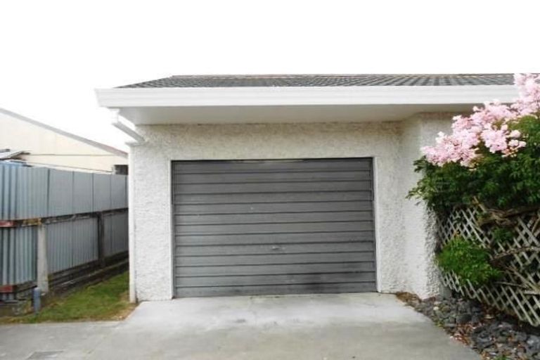 Photo of property in 2a Blenheim Street, Taradale, Napier, 4112