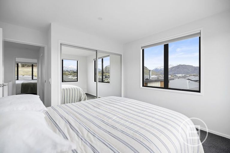 Photo of property in 12 Violet Way, Lower Shotover, Queenstown, 9304