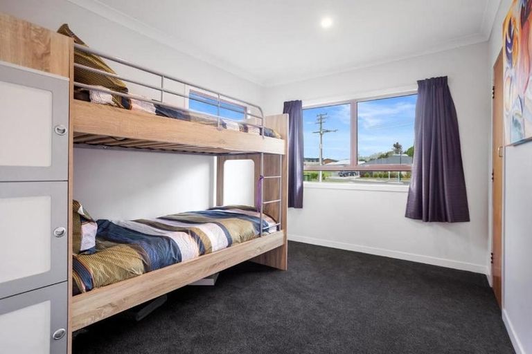 Photo of property in 44 Athenree Road, Athenree, Katikati, 3177