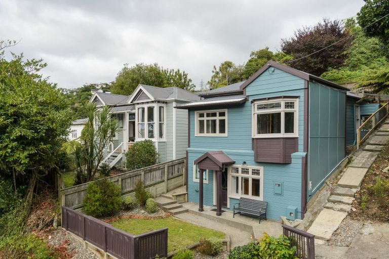 Photo of property in 13 Devon Street, Aro Valley, Wellington, 6021