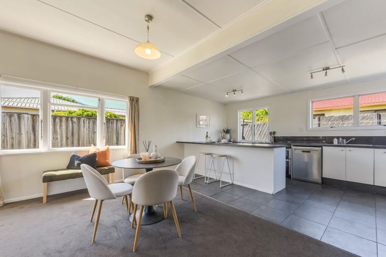 Photo of property in 16 Newall Avenue, Stoke, Nelson, 7011