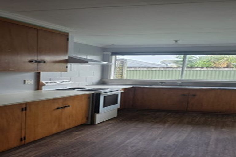 Photo of property in 2 Chaytor Street, West End, Palmerston North, 4410