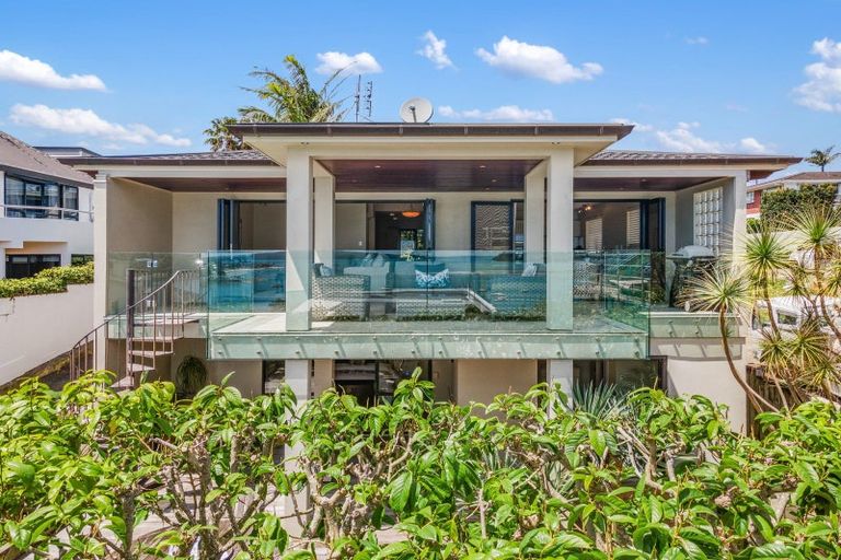 Photo of property in 1/13 Takutai Avenue, Bucklands Beach, Auckland, 2012