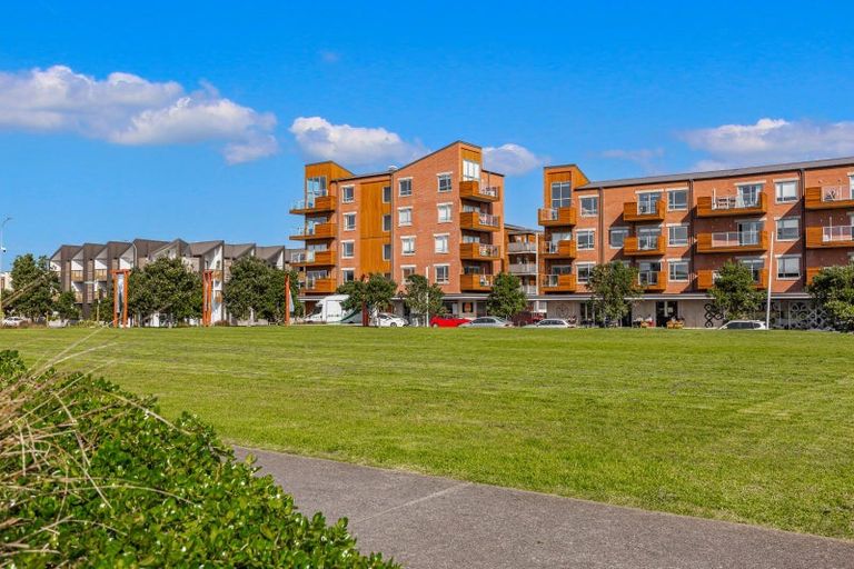 Photo of property in 101/160a Hobsonville Point Road, Hobsonville, Auckland, 0616