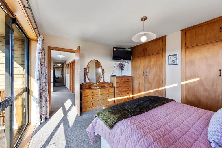 Photo of property in 120 Major Hornbrook Road, Mount Pleasant, Christchurch, 8081