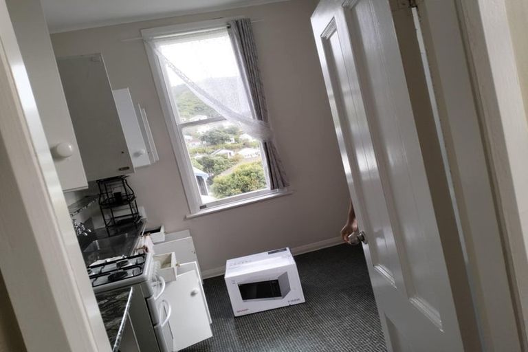 Photo of property in 1/50 Clyde Street, Island Bay, Wellington, 6023