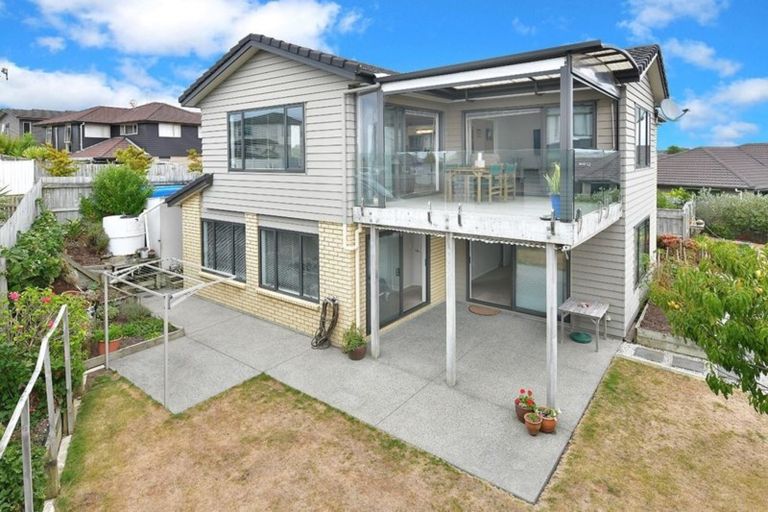 Photo of property in 7 Spyglass Street, Red Beach, 0932