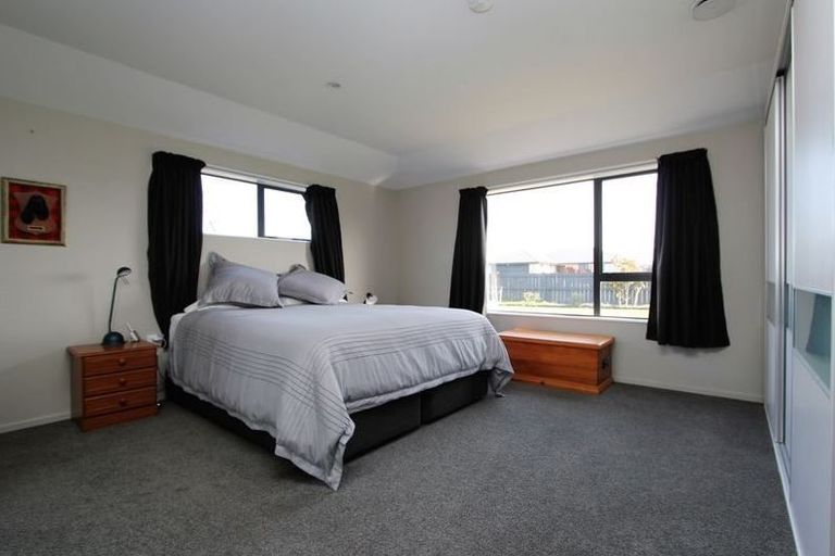 Photo of property in 211 Rolleston Drive, Rolleston, 7614