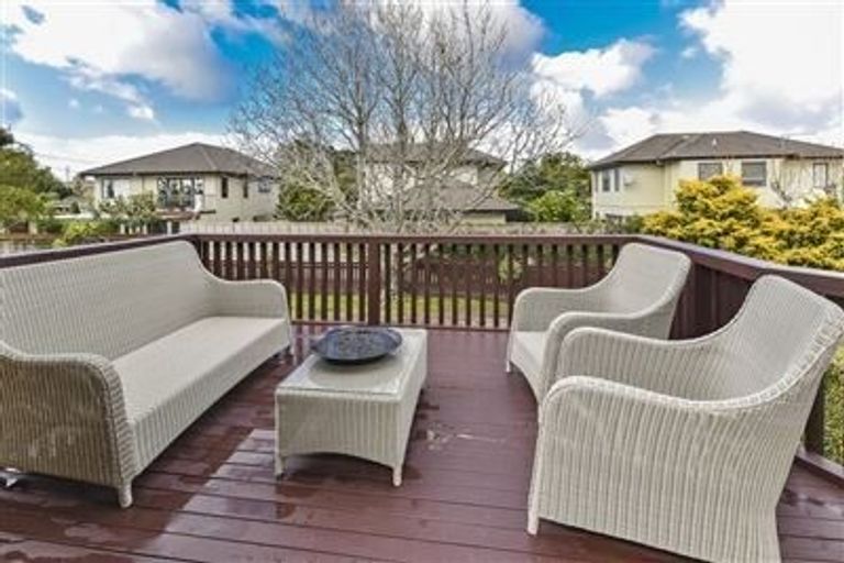 Photo of property in 16 Sydney Street, Hauraki, Auckland, 0622
