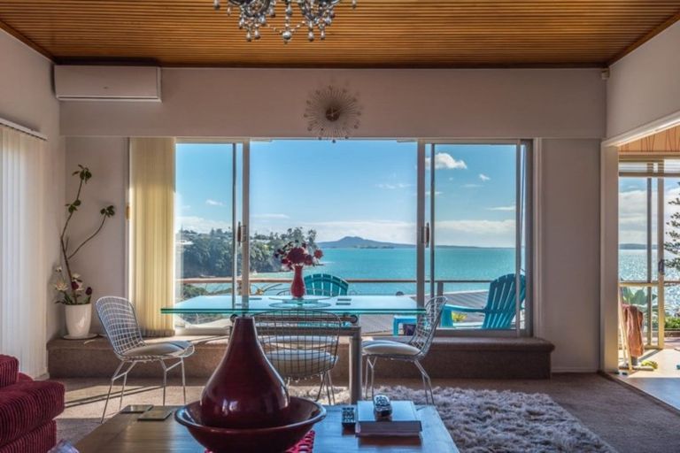 Photo of property in 11 Rangitoto View Road, Cockle Bay, Auckland, 2014