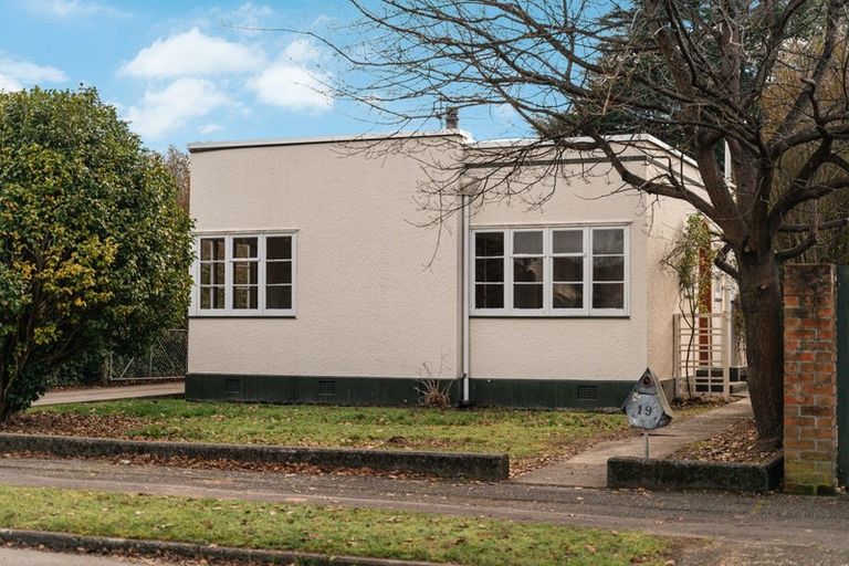 Photo of property in 19 Masters Crescent, Masterton, 5810