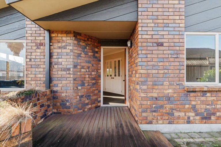 Photo of property in 54 Fairview Place, Te Puke, 3119