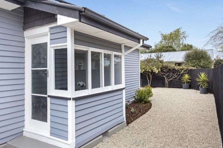 Photo of property in 35 Carnarvon Street, Linwood, Christchurch, 8062