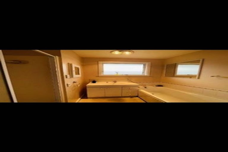 Photo of property in 27 Toorak Avenue, Avonhead, Christchurch, 8042