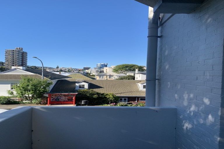 Photo of property in Blythswood Flats, 3f6 Aro Street, Aro Valley, Wellington, 6021
