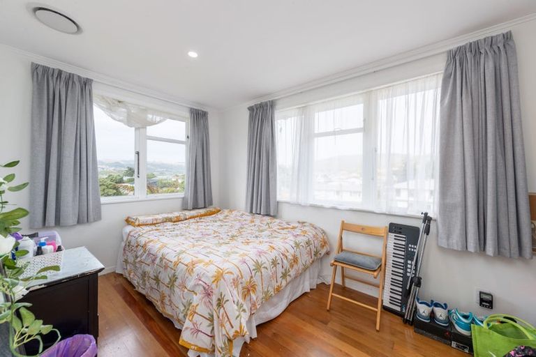 Photo of property in 115 Te Pene Avenue, Titahi Bay, Porirua, 5022