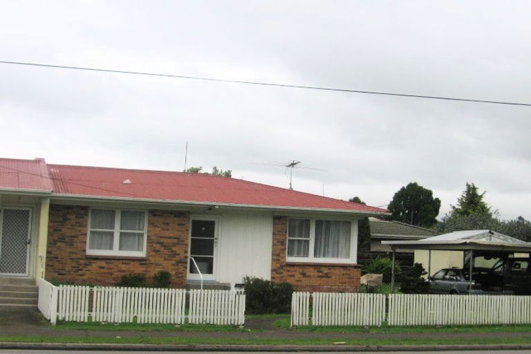 Photo of property in 3/17 Settlement Road, Papakura, 2110