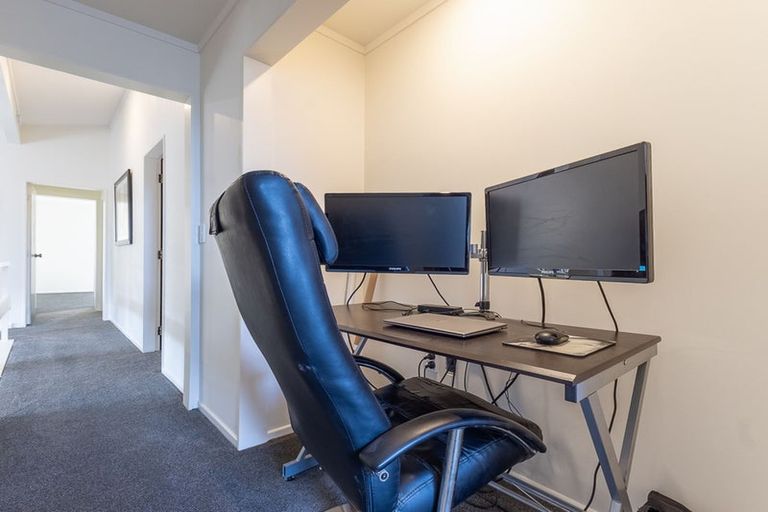 Photo of property in 107 Ruapehu Street, Paraparaumu, 5032