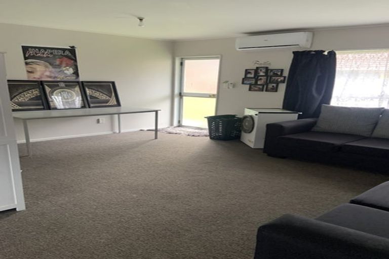 Photo of property in 2/12 Maru Road, Takanini, 2112