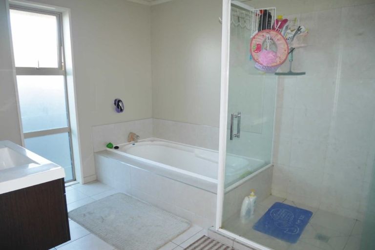 Photo of property in 2 Dryden Avenue, Rolleston, 7614