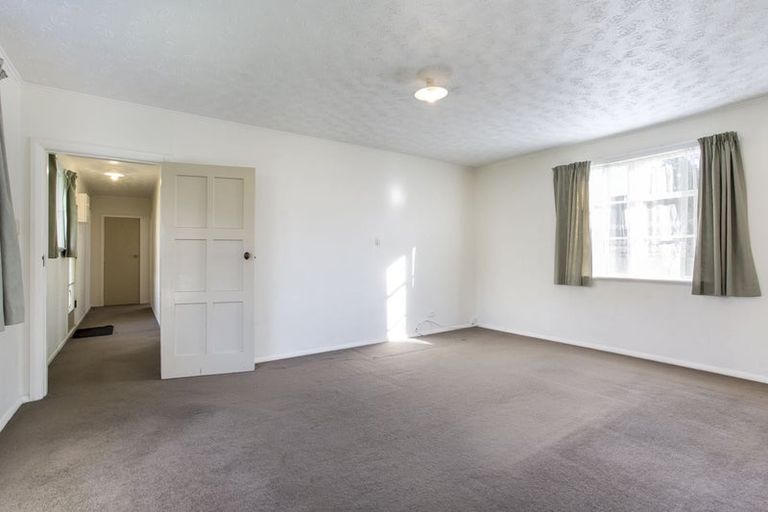 Photo of property in 2/25 Mangakura Road, Helensville, 0800