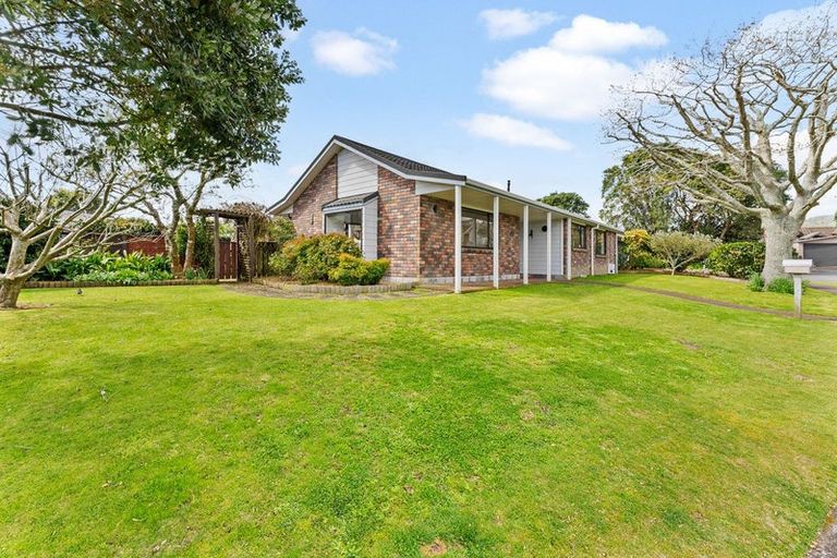 Photo of property in 7 Kaitake Place, Oakura, 4314