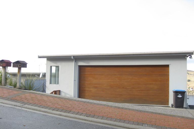 Photo of property in 14 Olivers Place, Queenstown, 9300