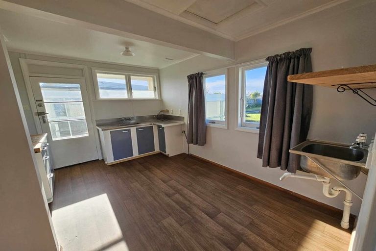 Photo of property in 53-61 Kowhai Street, Castlecliff, Whanganui, 4501