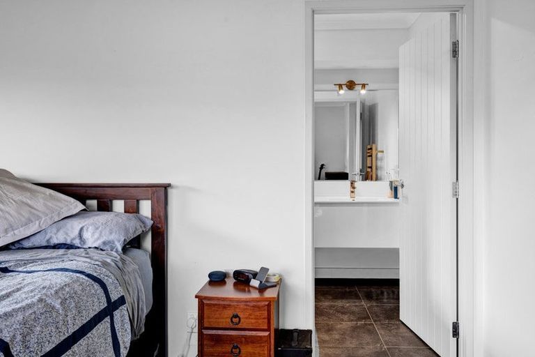 Photo of property in 57 Seyton Street, Stratford, 4332