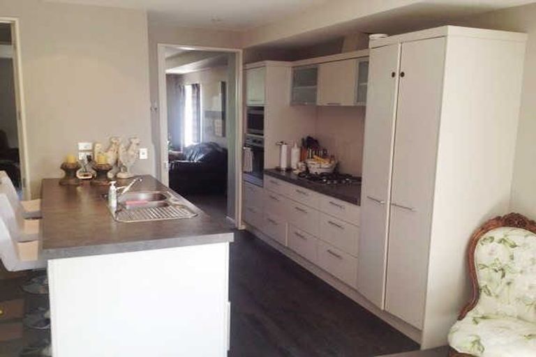 Photo of property in 1 Glen Oaks Drive, Northwood, Christchurch, 8051