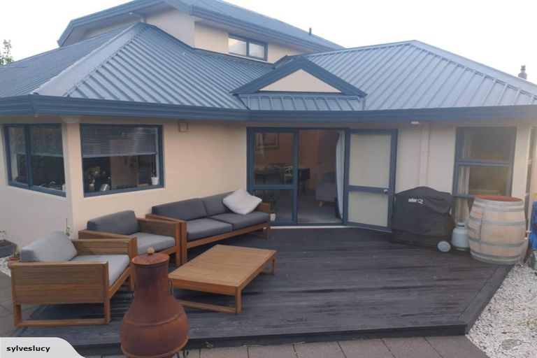 Photo of property in 81b Brooklands Road, Brooklands, New Plymouth, 4310