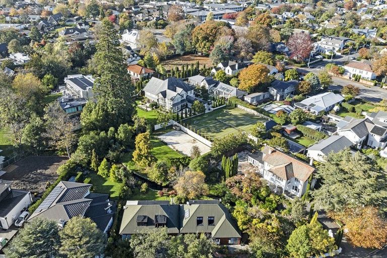 Photo of property in 10a Glandovey Road, Fendalton, Christchurch, 8052