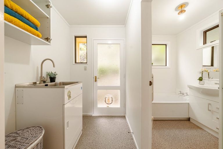 Photo of property in 79 Sunbrae Drive, Silverstream, Upper Hutt, 5019