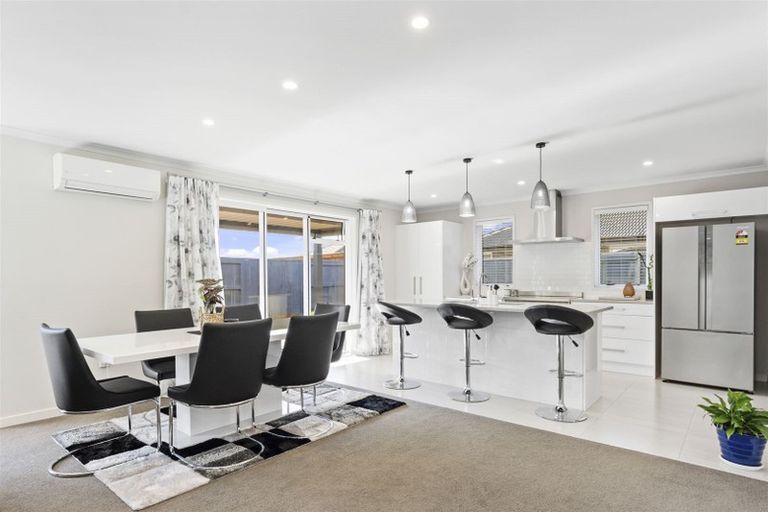 Photo of property in 18a No 2 Road, Te Puke, 3119