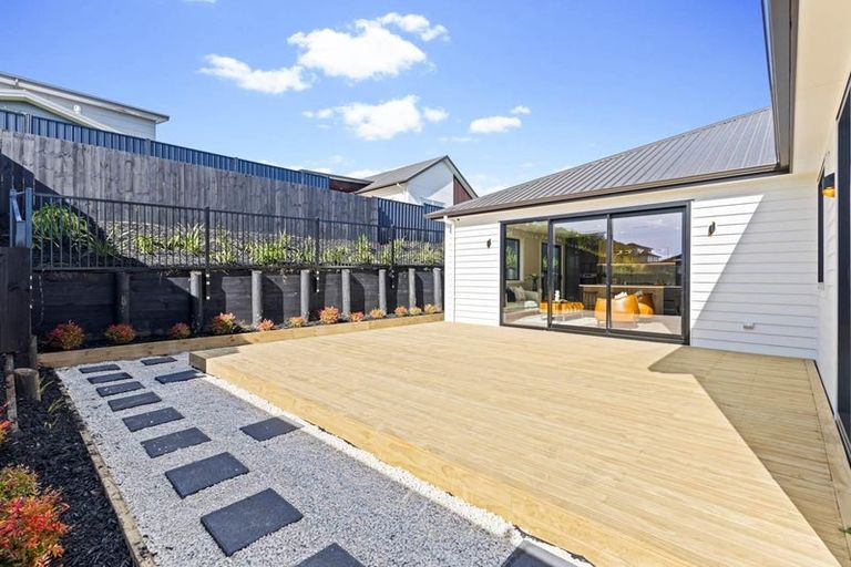 Photo of property in 28 Spudman Rise, Pukekohe, 2120