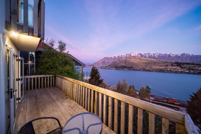 Photo of property in 6a Gum Lane, Queenstown, 9300