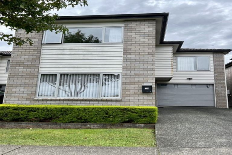 Photo of property in 10 Killarney Drive, Flat Bush, Auckland, 2019