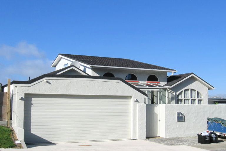 Photo of property in 53 Pope Street, Camborne, Porirua, 5026