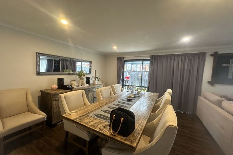 Photo of property in 8 Kato Way, Pukekohe, 2120