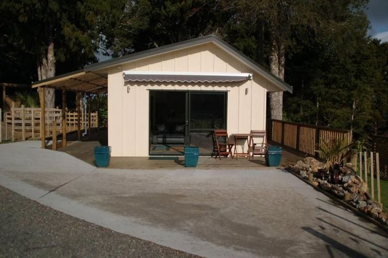 Photo of property in 134 Kohinui Road, Parua Bay, Onerahi, 0192