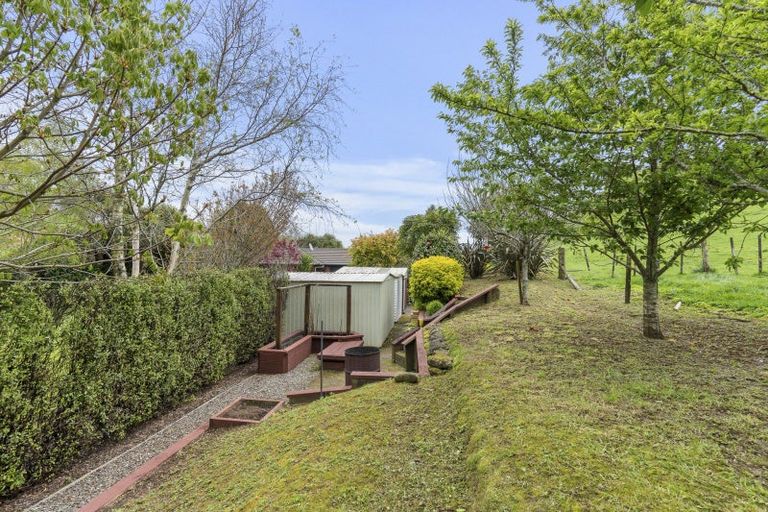 Photo of property in 863 Tarata Road, Kaimata, Inglewood, 4387