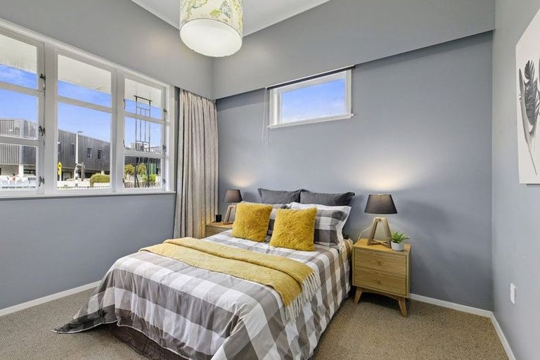 Photo of property in 11 Connolly Street, Boulcott, Lower Hutt, 5010