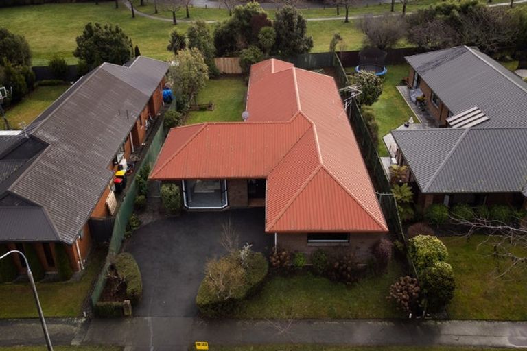 Photo of property in 53 Kedleston Drive, Avonhead, Christchurch, 8042