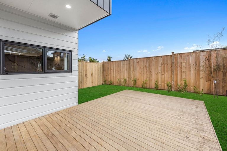 Photo of property in 315d Bucklands Beach Road, Bucklands Beach, Auckland, 2012