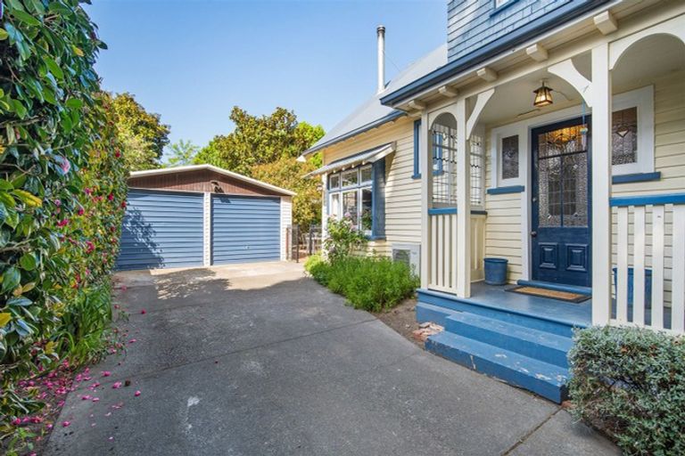 Photo of property in 34 Massey Crescent, St Albans, Christchurch, 8014