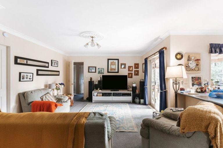 Photo of property in 21 Arrowfield Drive, Pyes Pa, Tauranga, 3112