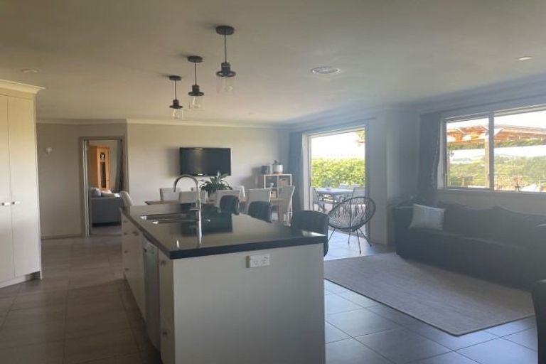 Photo of property in 36 Kereru Place, Pyes Pa, Tauranga, 3112