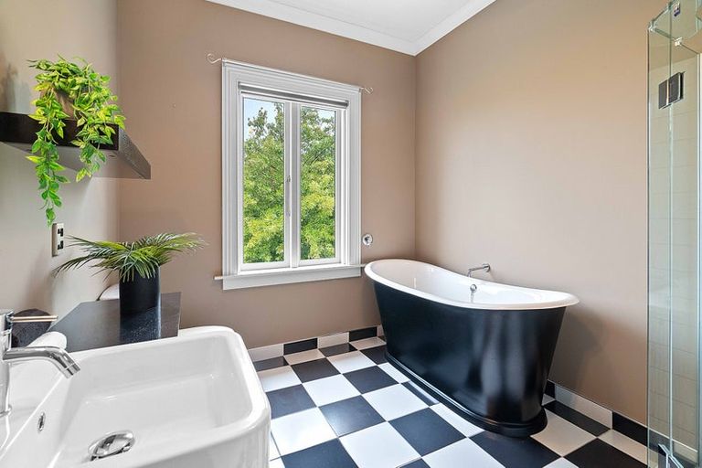 Photo of property in 27 Cairnbrae Drive, Prebbleton, 7604