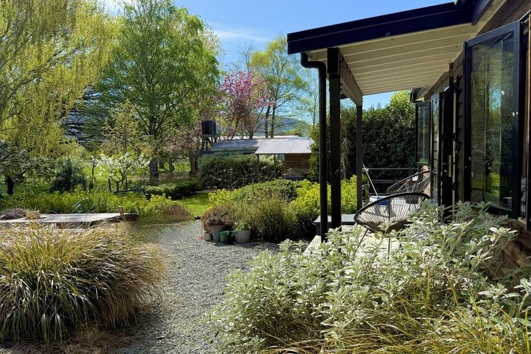 Photo of property in 18 Orr Street, Duntroon, 9494