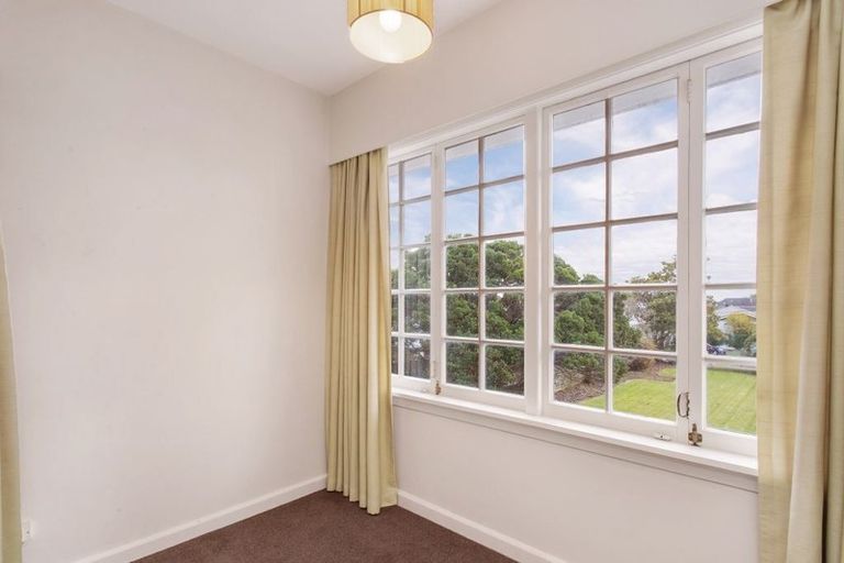 Photo of property in 127 Hamilton Avenue, Ilam, Christchurch, 8041
